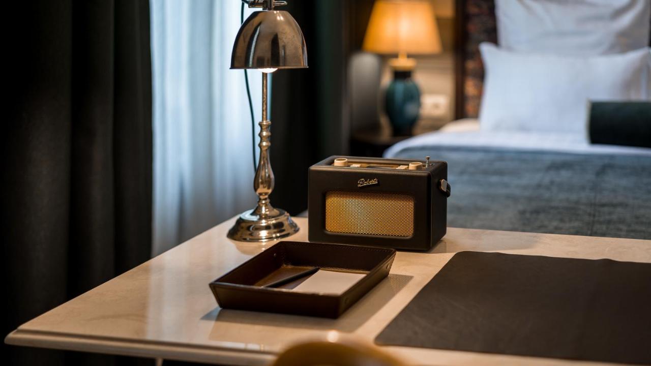 Communal Hotel Kutaisi Eksteriør bilde